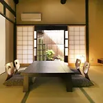 Heiankyu Dairi No Yado