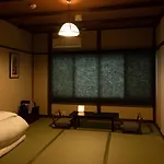 Kyoisuke Mukadeyacho Otonari