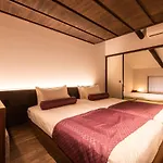 Guesthouse-Hana・Lucky Villa