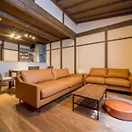 Resi Stay Villa Silktree