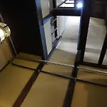 Kyo Machiya No Yado Bettei Butsuguyacho