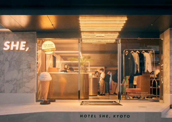 Hotel She, Kyoto