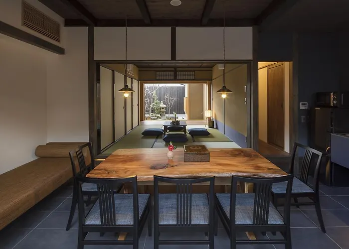 Yoitsubaki Machiya House