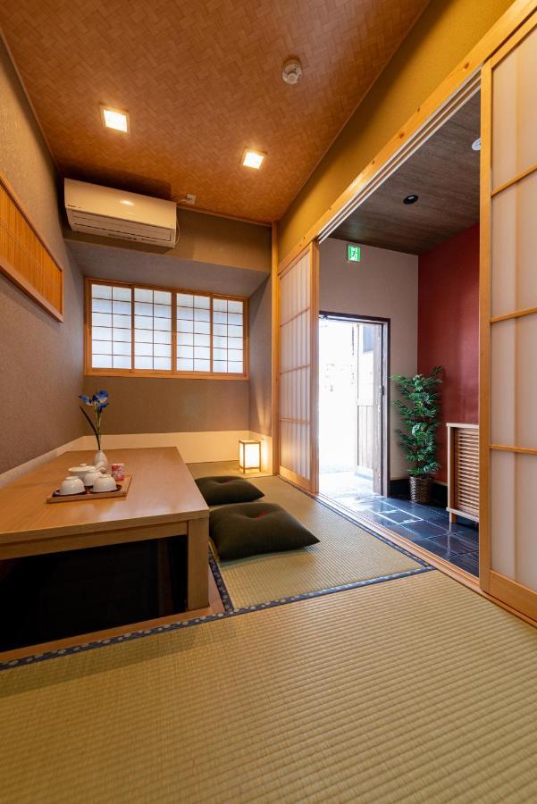 Villa 谷町君・星屋・秋の家 *