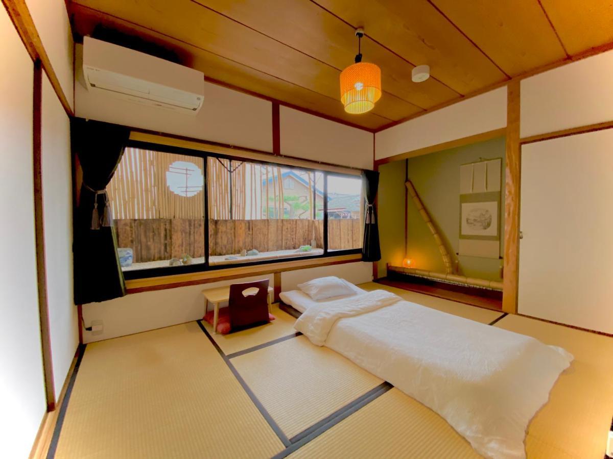 Oumi 2*