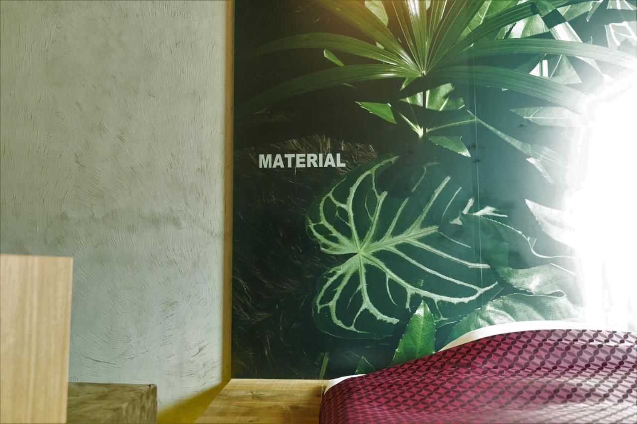 Hotel Material 3*