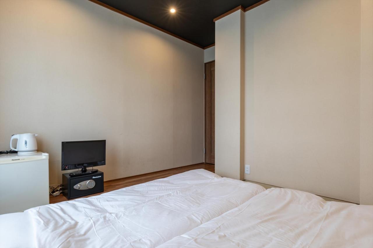 Seiki Station Hostel *