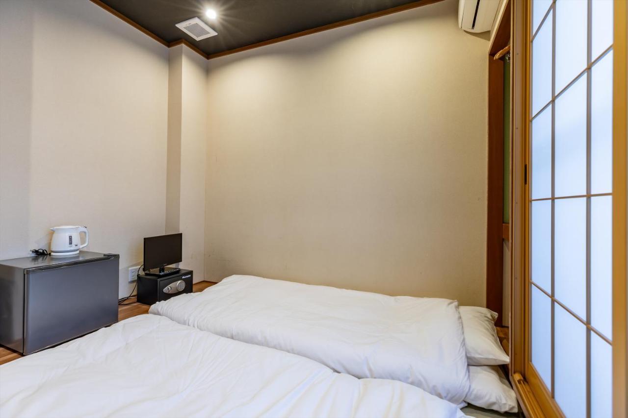 Hostel Seiki Station