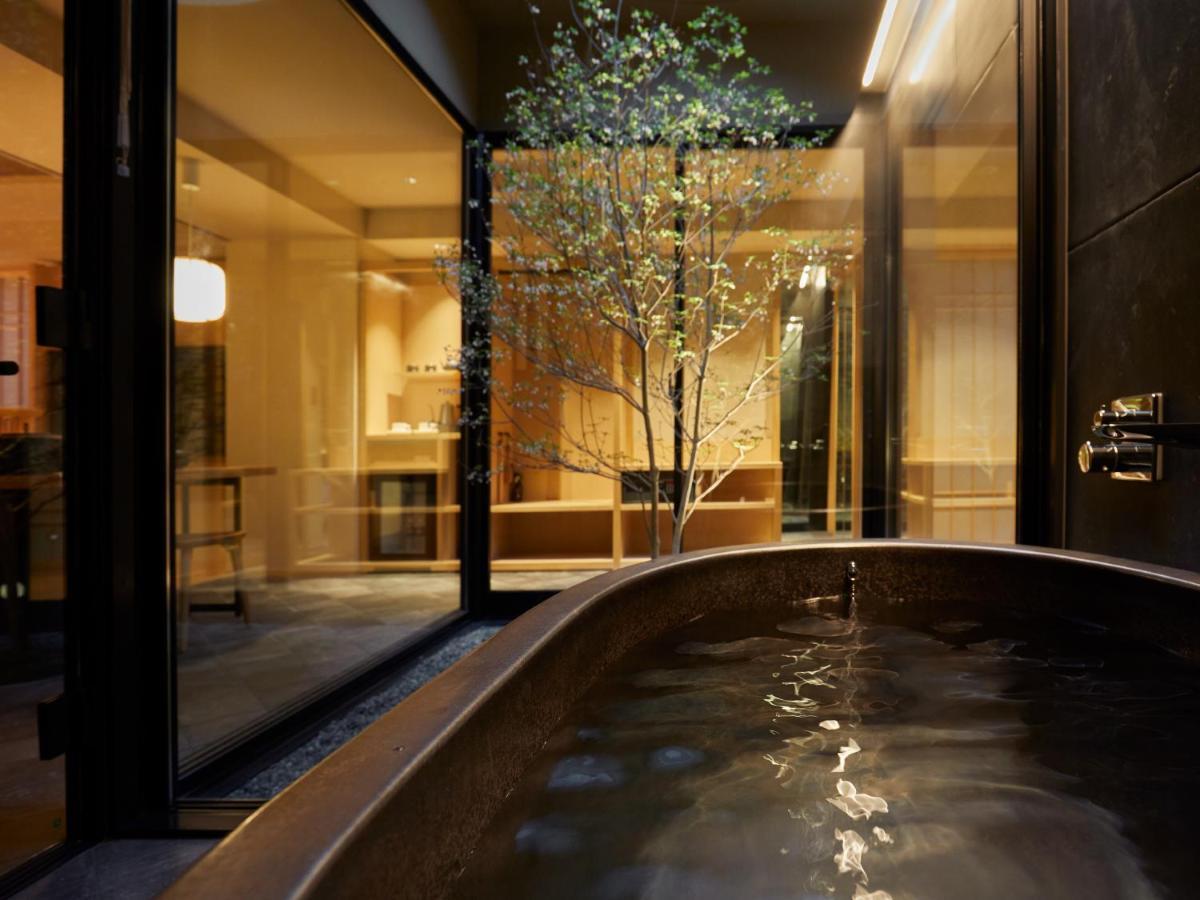 Hotel Agora Karasuma 4*