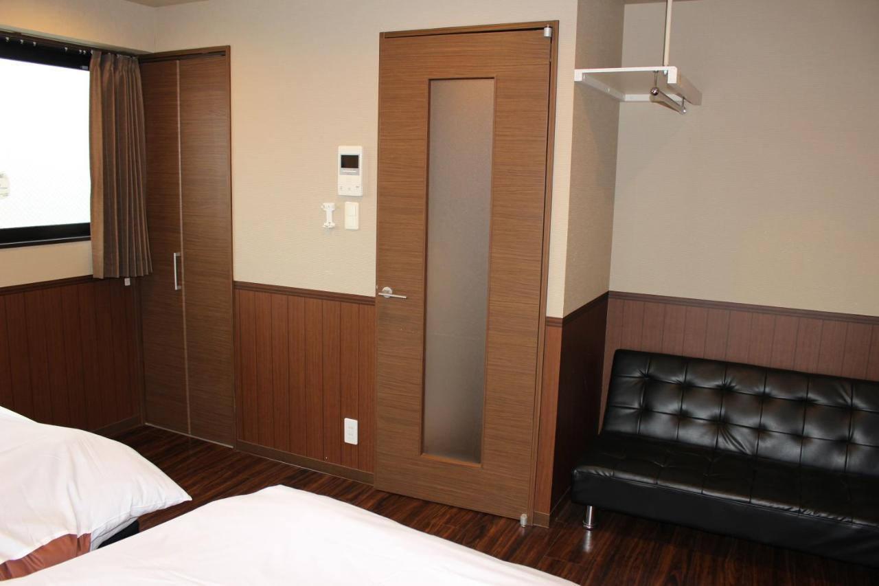 Aparthotel Sanjyotakakura Hibiki 2*