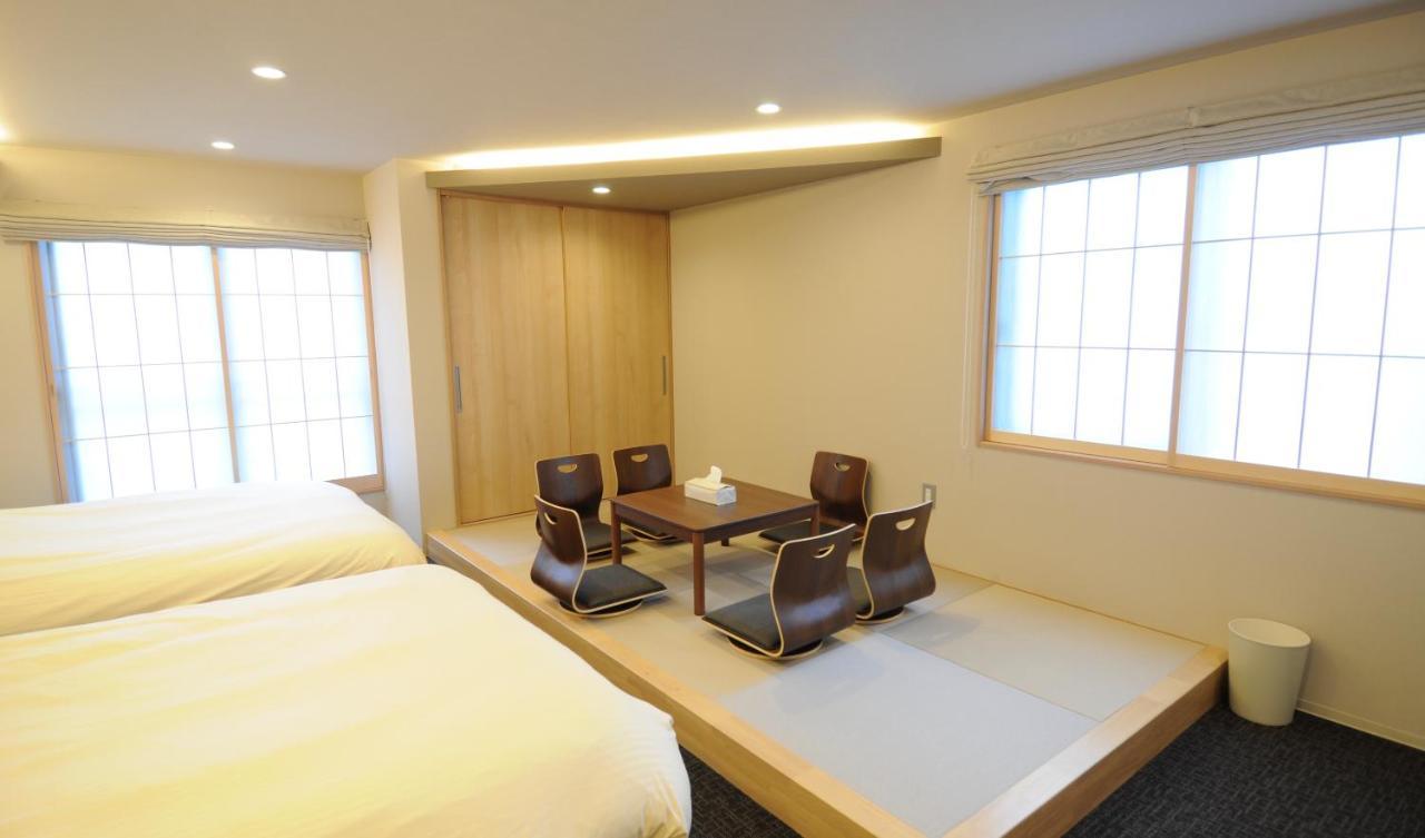 Hiz Kyoto-nijo Castle 3*