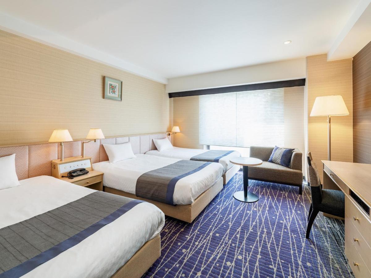 New Hankyu Hotel 4*