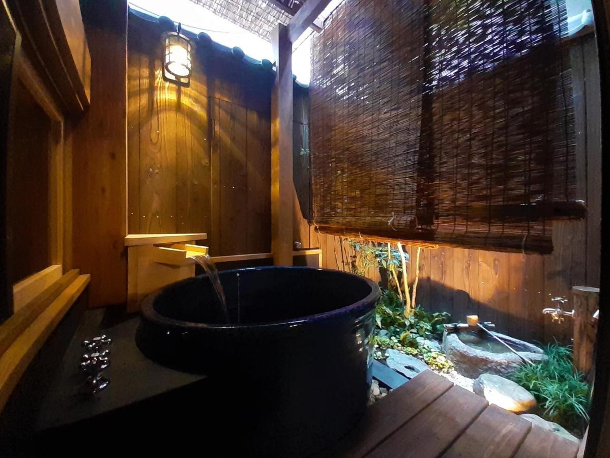 Kyoisuke Mukadeyacho Otonari Holiday home *