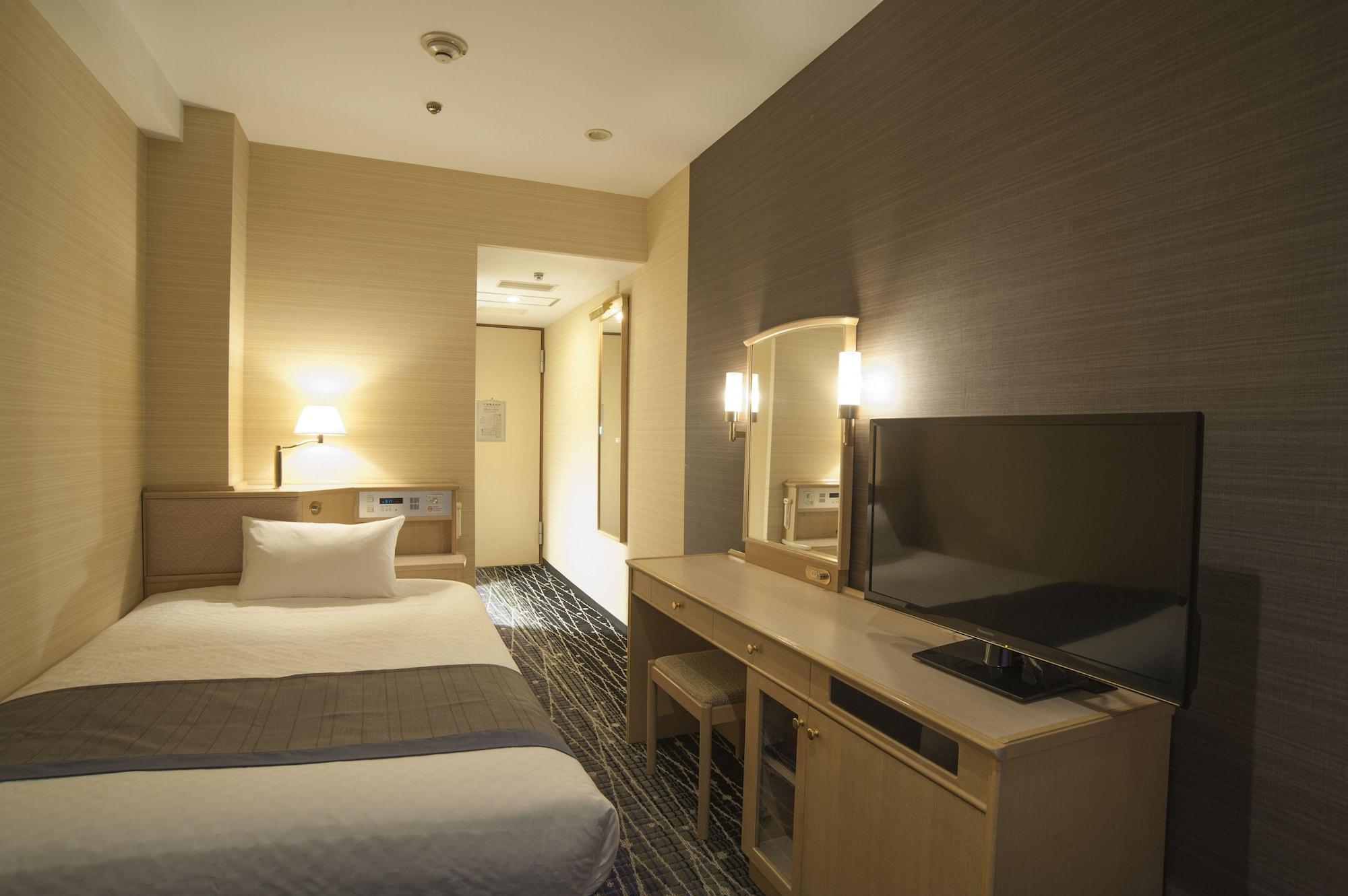 Hotel New Hankyu 4*