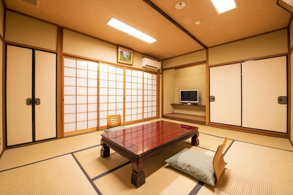 Yamadaya Ryokan 3*