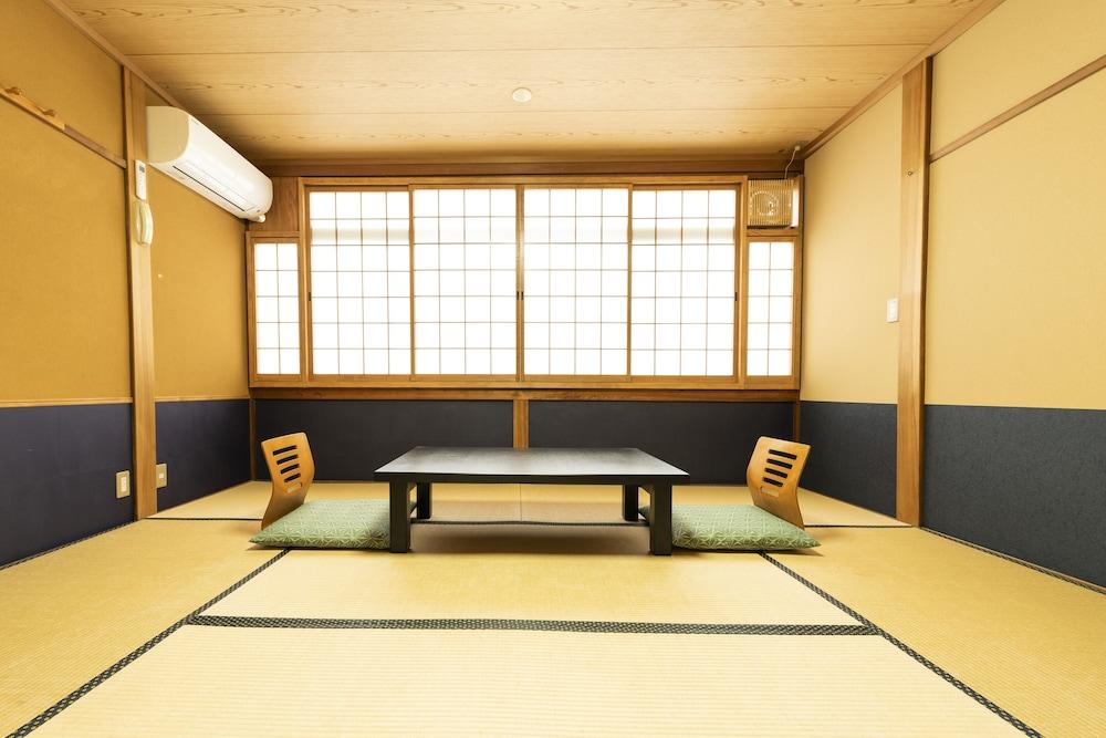 Yamadaya Ryokan 3*