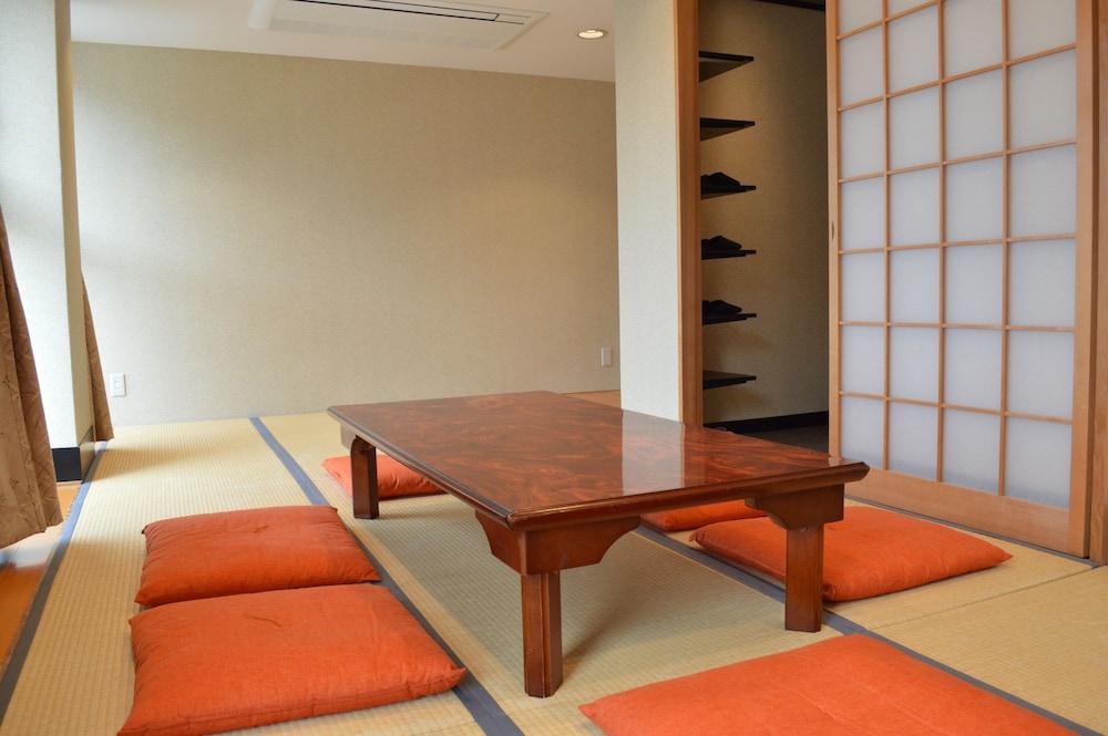 Amenity Capsule hotel Kyoto