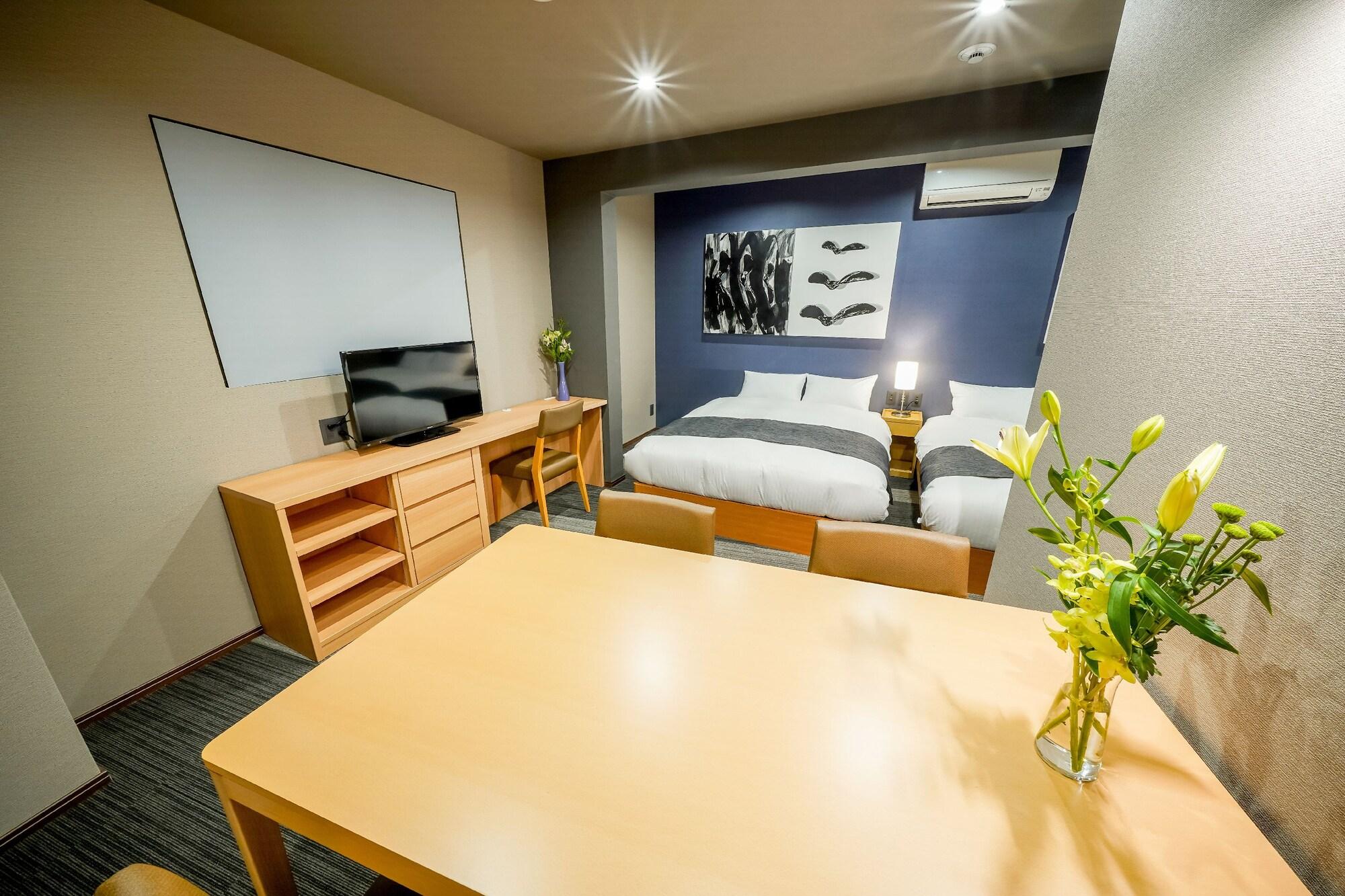 Resi Tsubaki Holiday home *