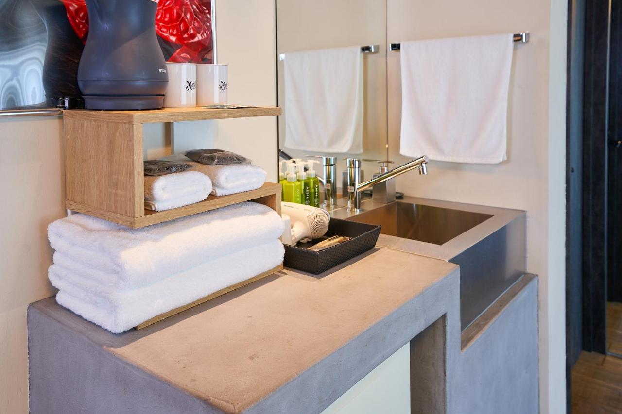 Material Hotel