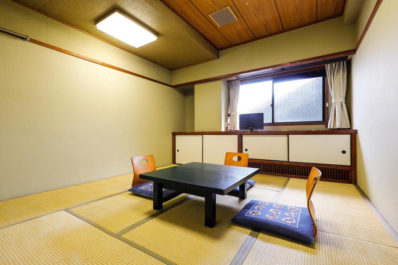 Ryokan Azumaya 3*