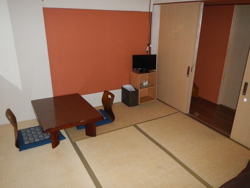 Guest Chita Guest house