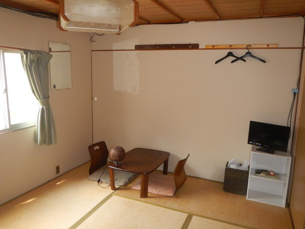 Guest Chita Guest house