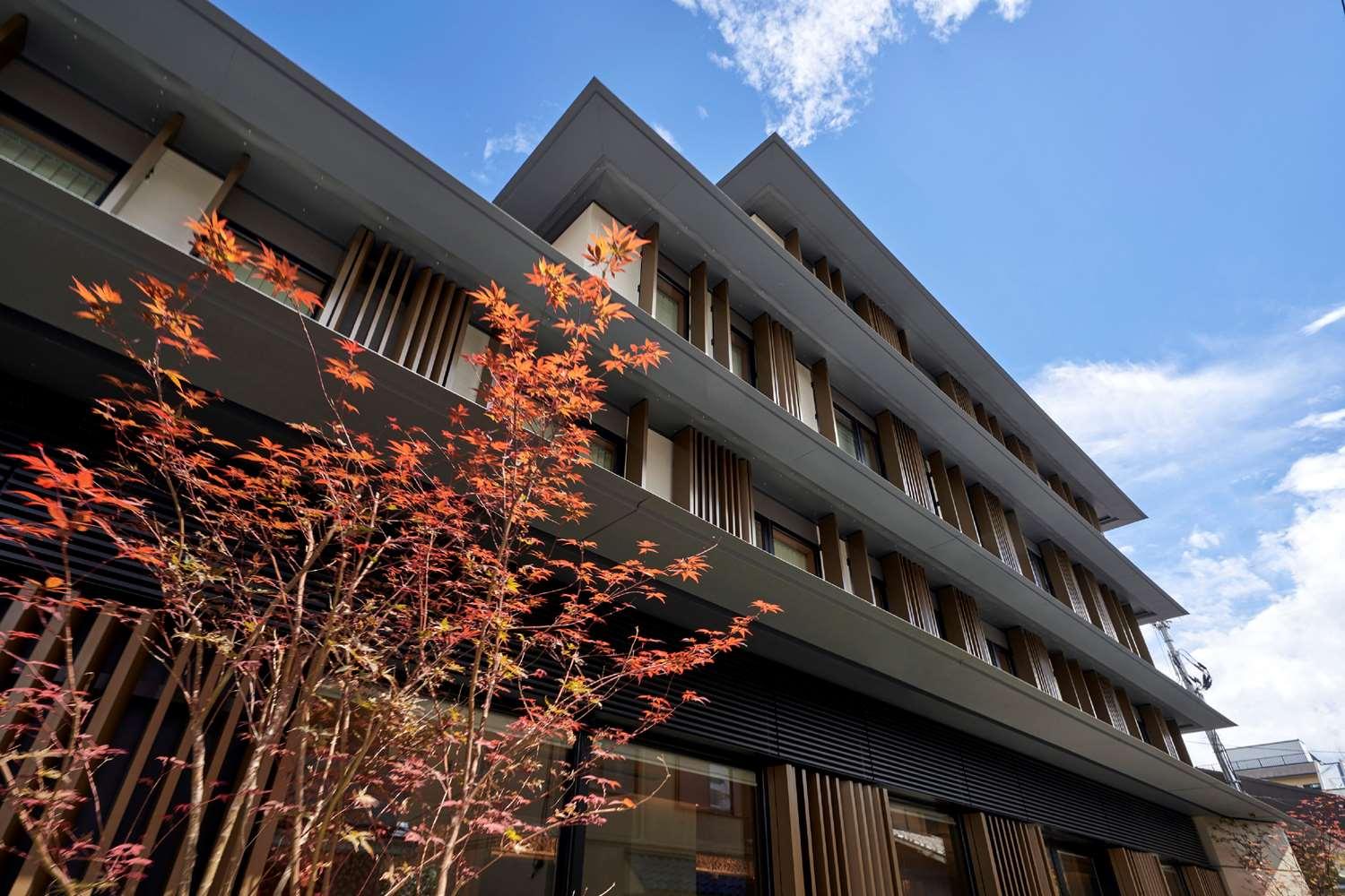 Kaya Nijo Castle, Bw Signature Collection Hotel Kyoto