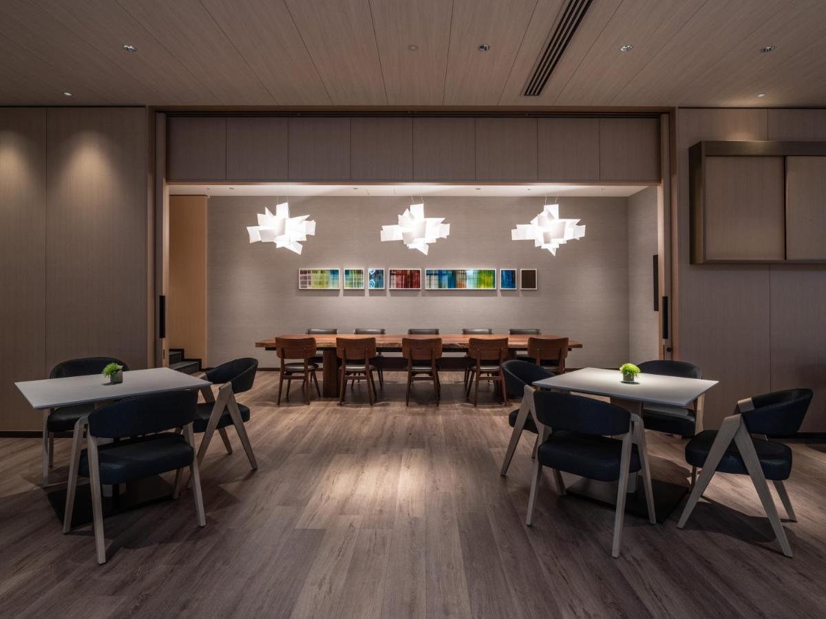 Hyatt Place Hotel 4*