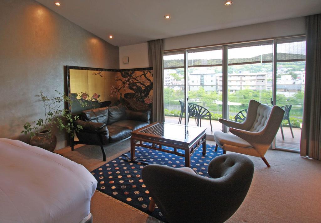 Hotel Aoi