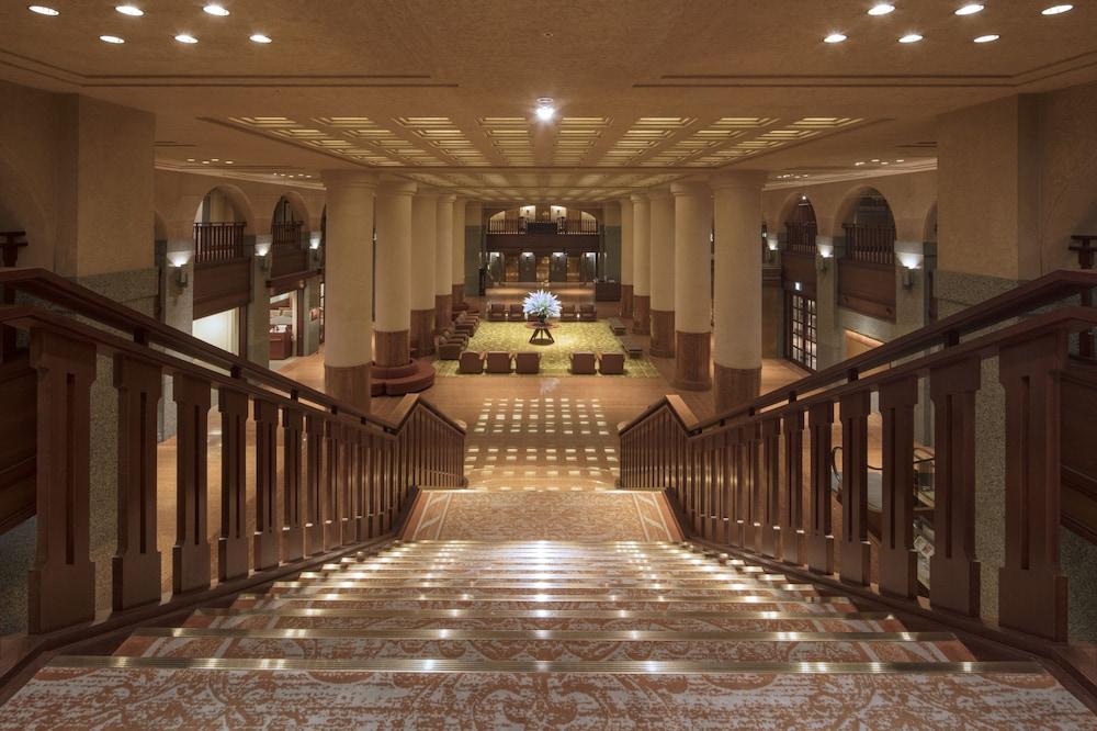 Hotel Okura