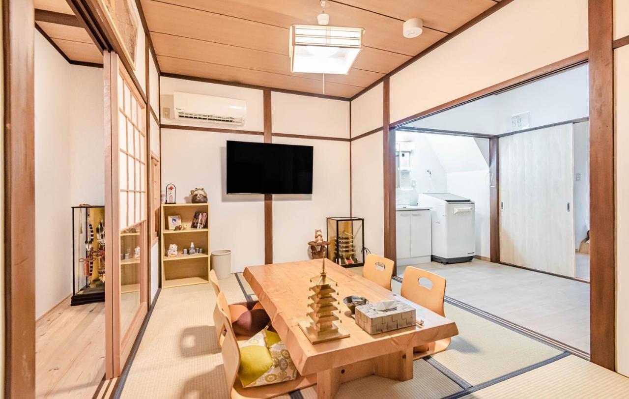 Holiday home 桜の宿赤金three Two Toilets *
