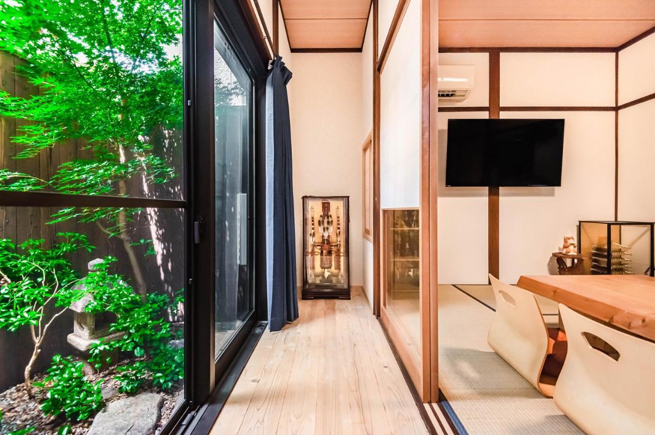 Holiday home 桜の宿赤金three Two Toilets