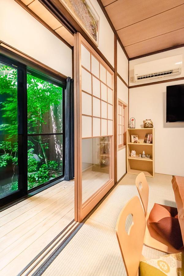 Holiday home 桜の宿赤金three Two Toilets