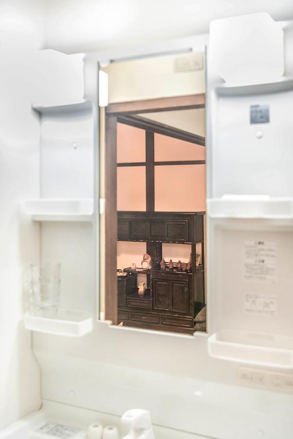桜の宿赤金three Two Toilets *