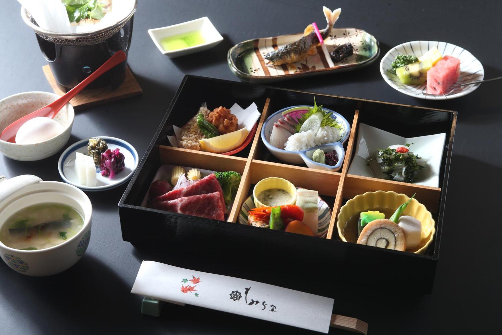 Momijiya Annex Ryokan 5*