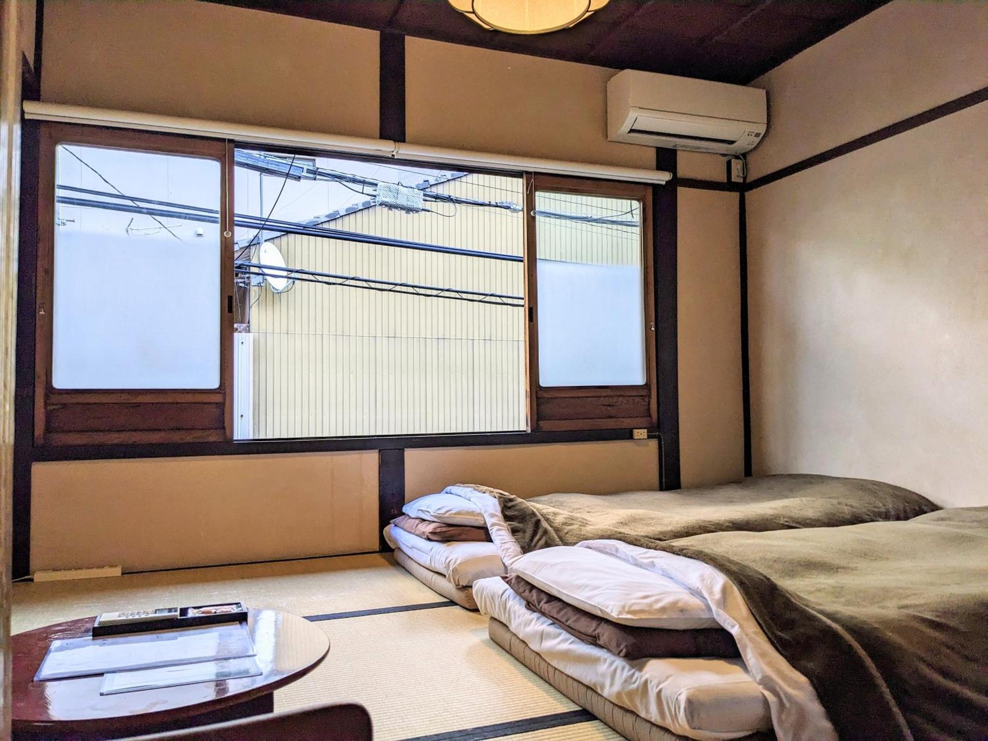 Itoya *