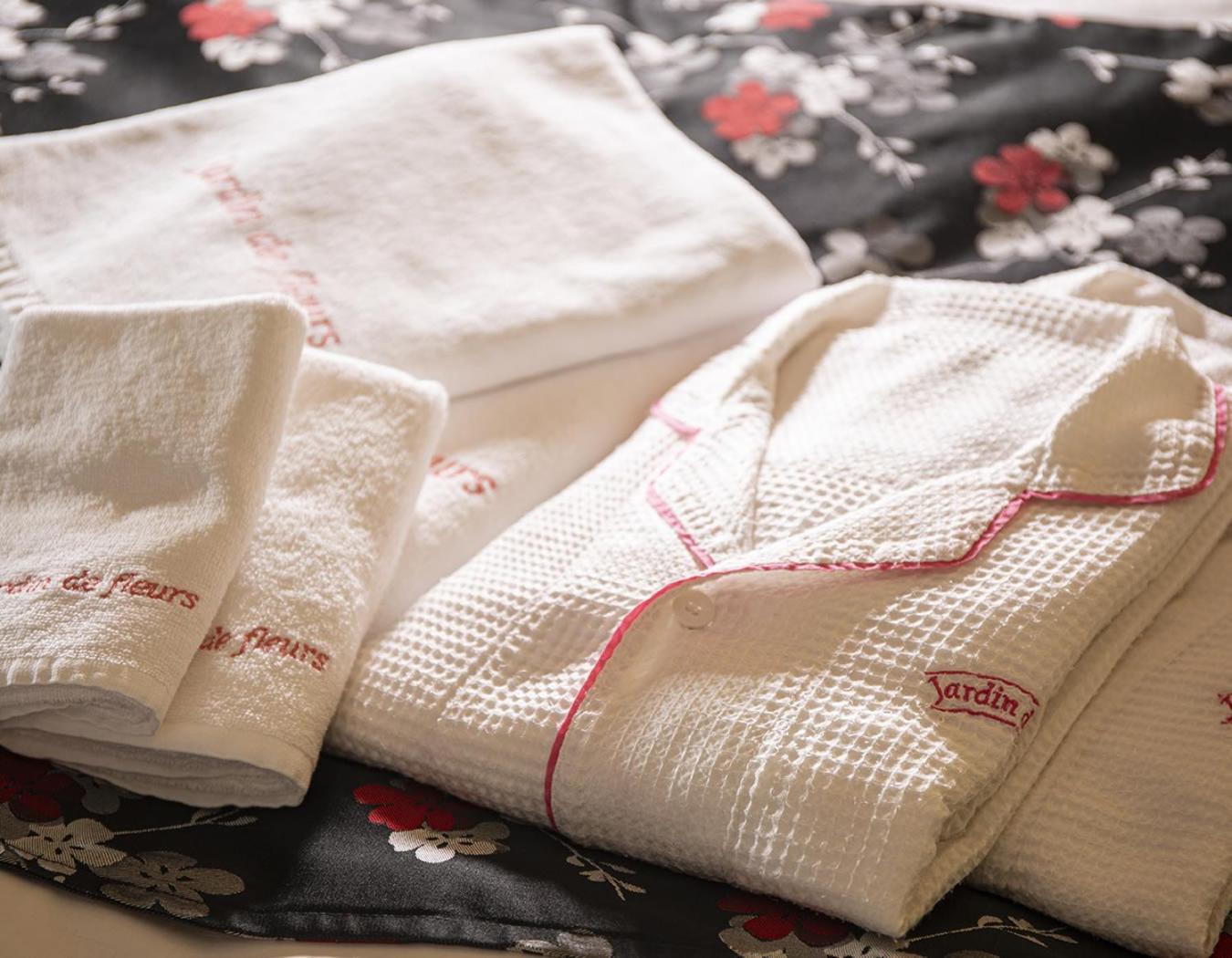 Love hotel Jardin De Fleurs (adults Only) 2*