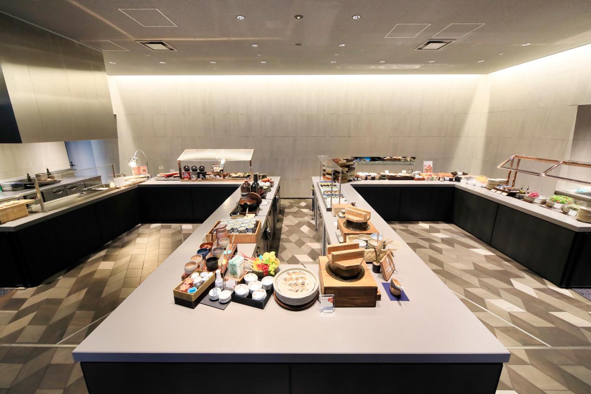 Hotel Richmond Premier Shijo 4*