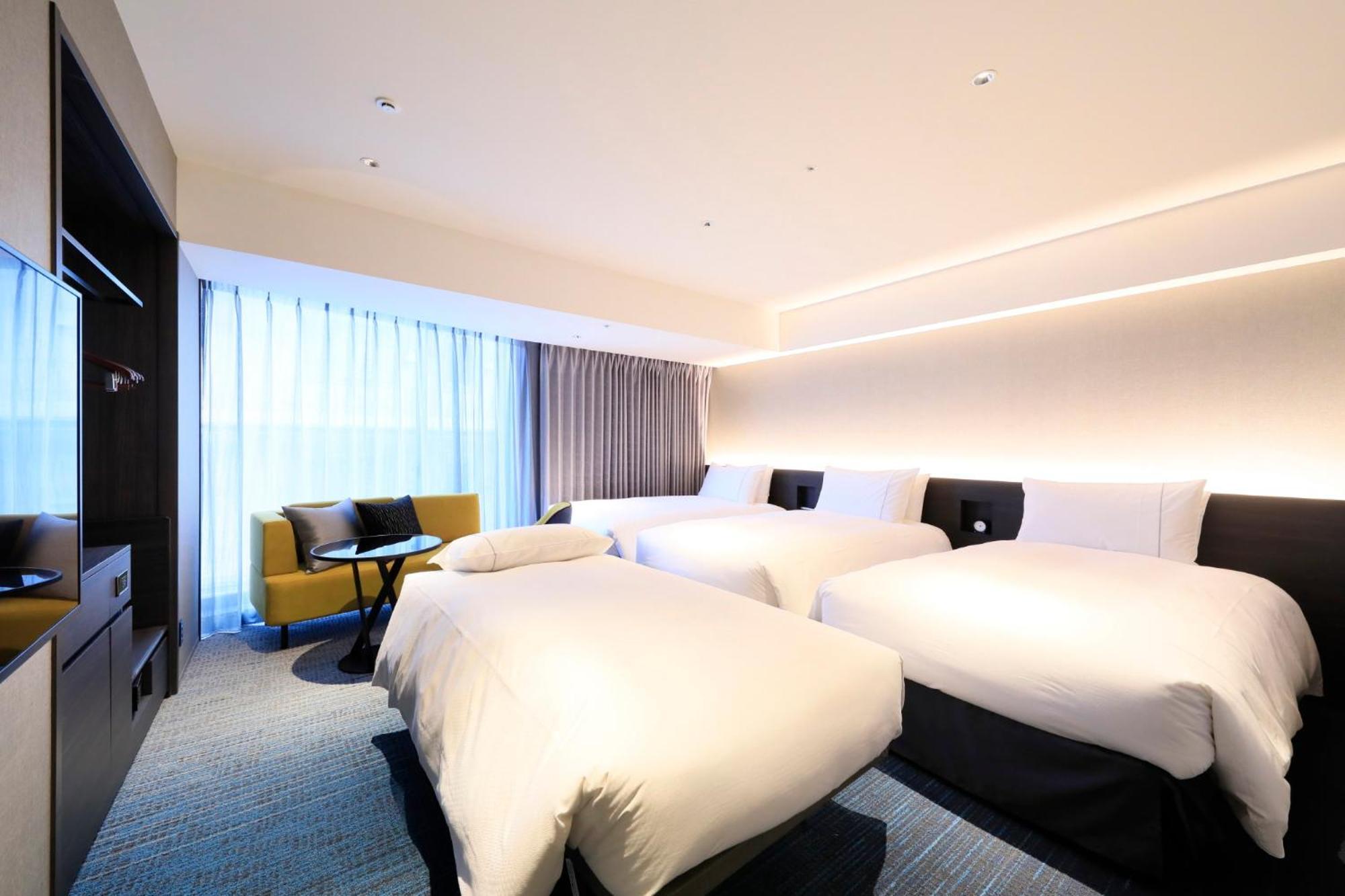 Richmond Premier Shijo 4*