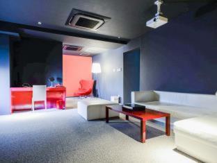 Hotel The Screen 4*