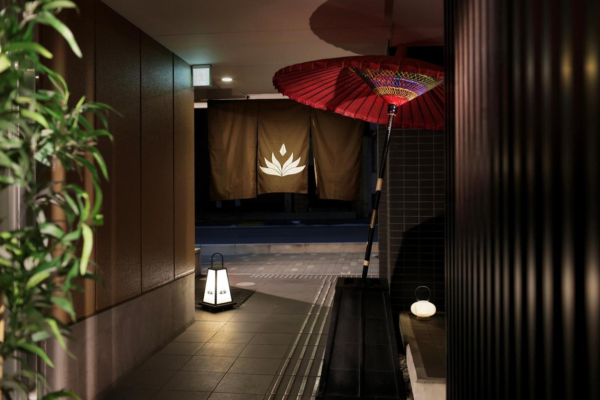 Hotel Marutamachi Crystal