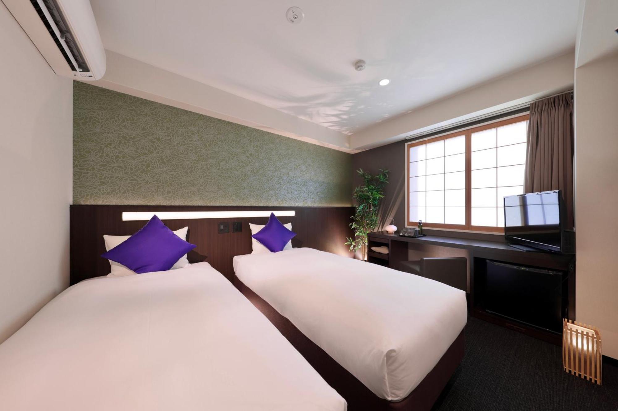 Marutamachi Crystal Hotel Kyoto