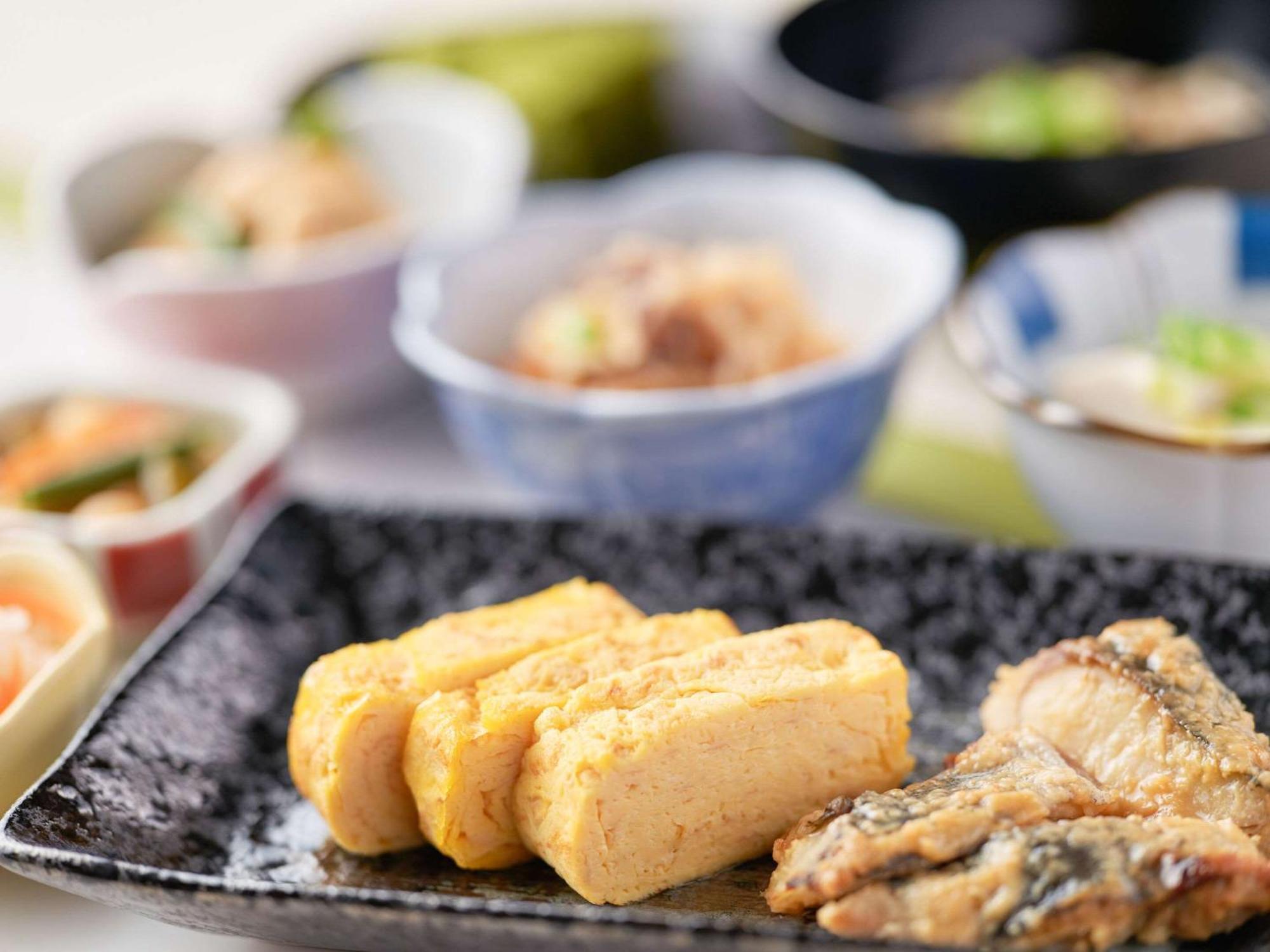 Comfort Shijokarasuma Hotel 3*