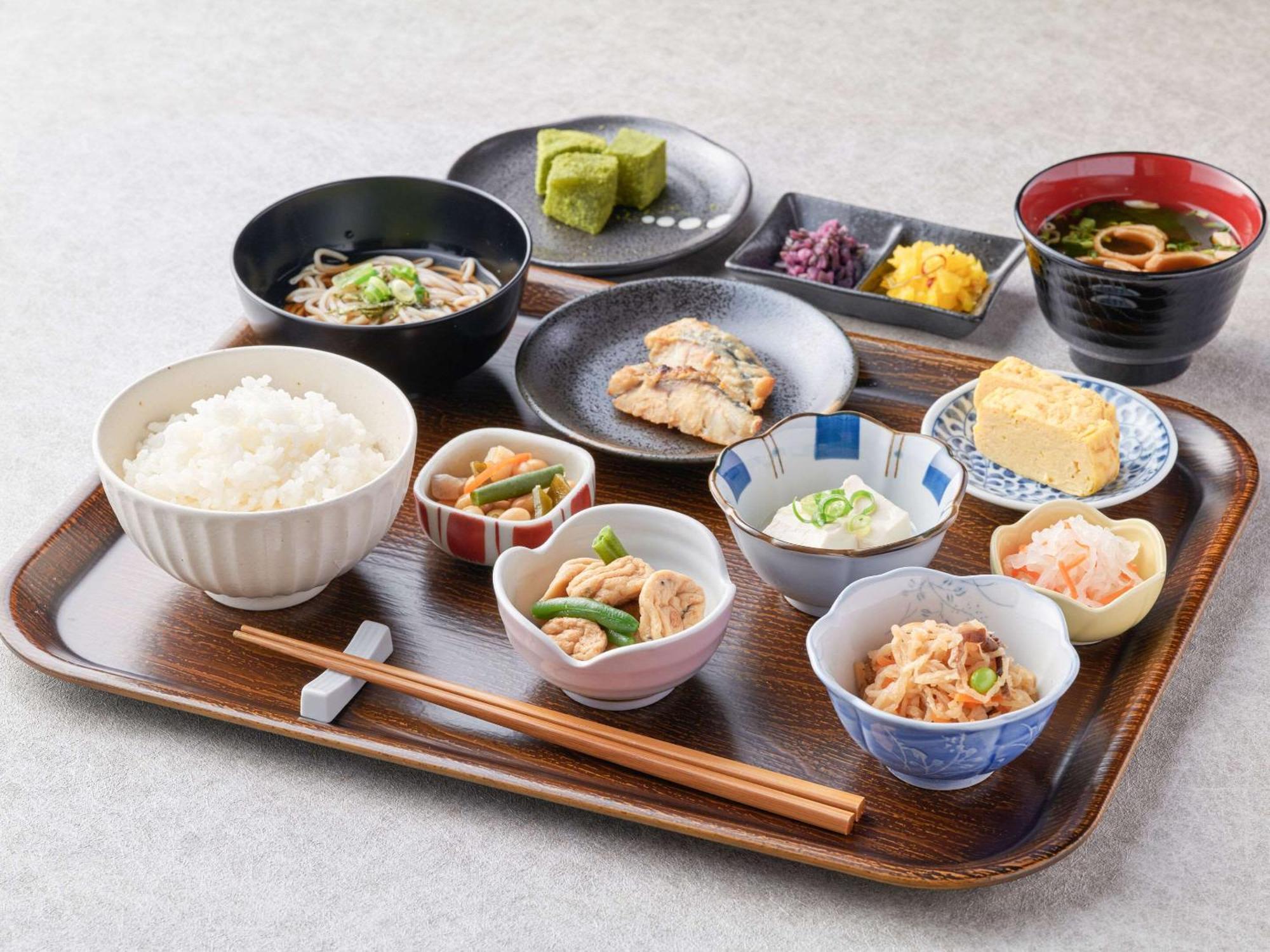 Hotel Comfort Shijokarasuma Kyoto