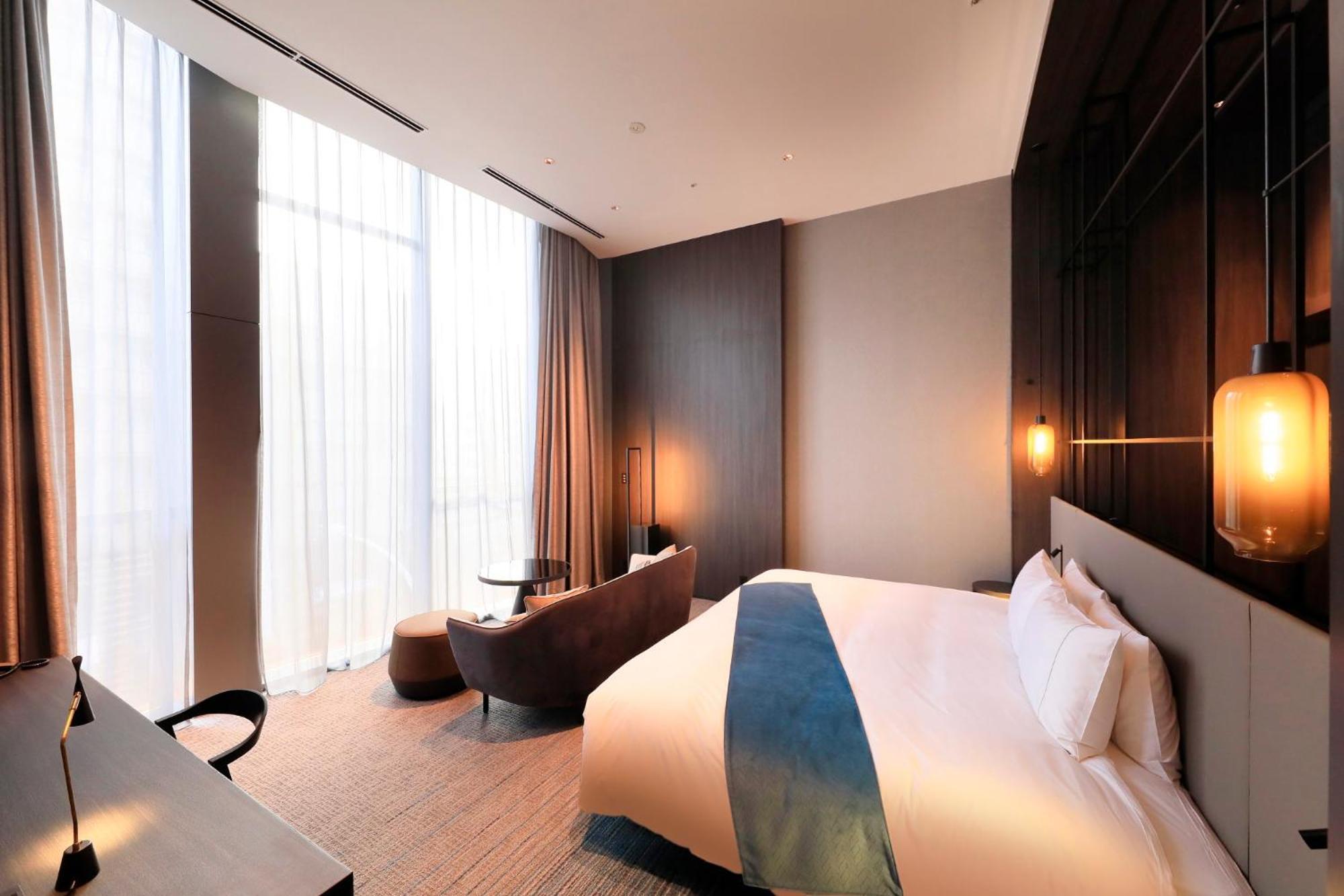 Hotel Richmond Premier Shijo 4*