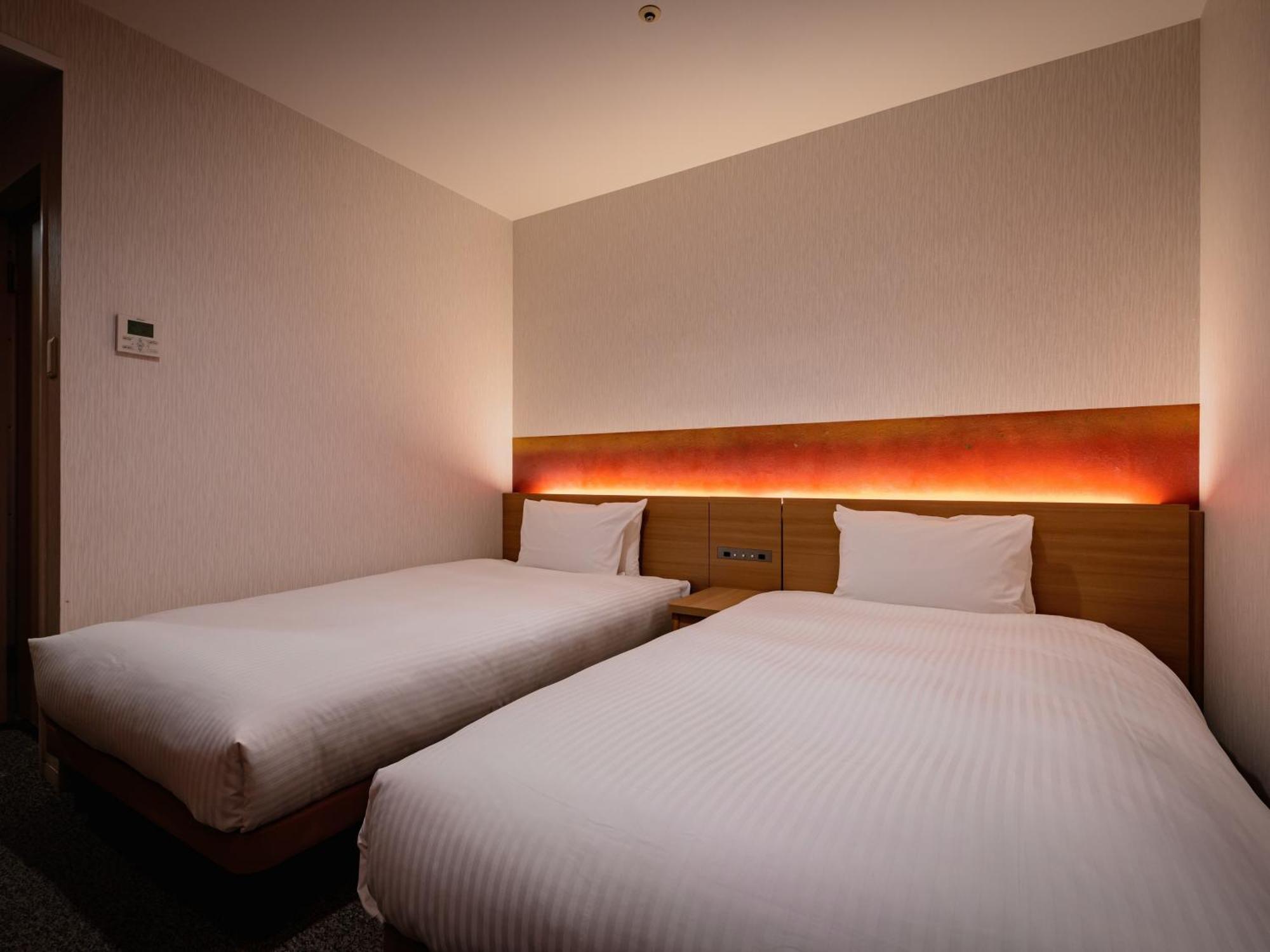 Loisir Classic Garden Sanjo Hotel 3*