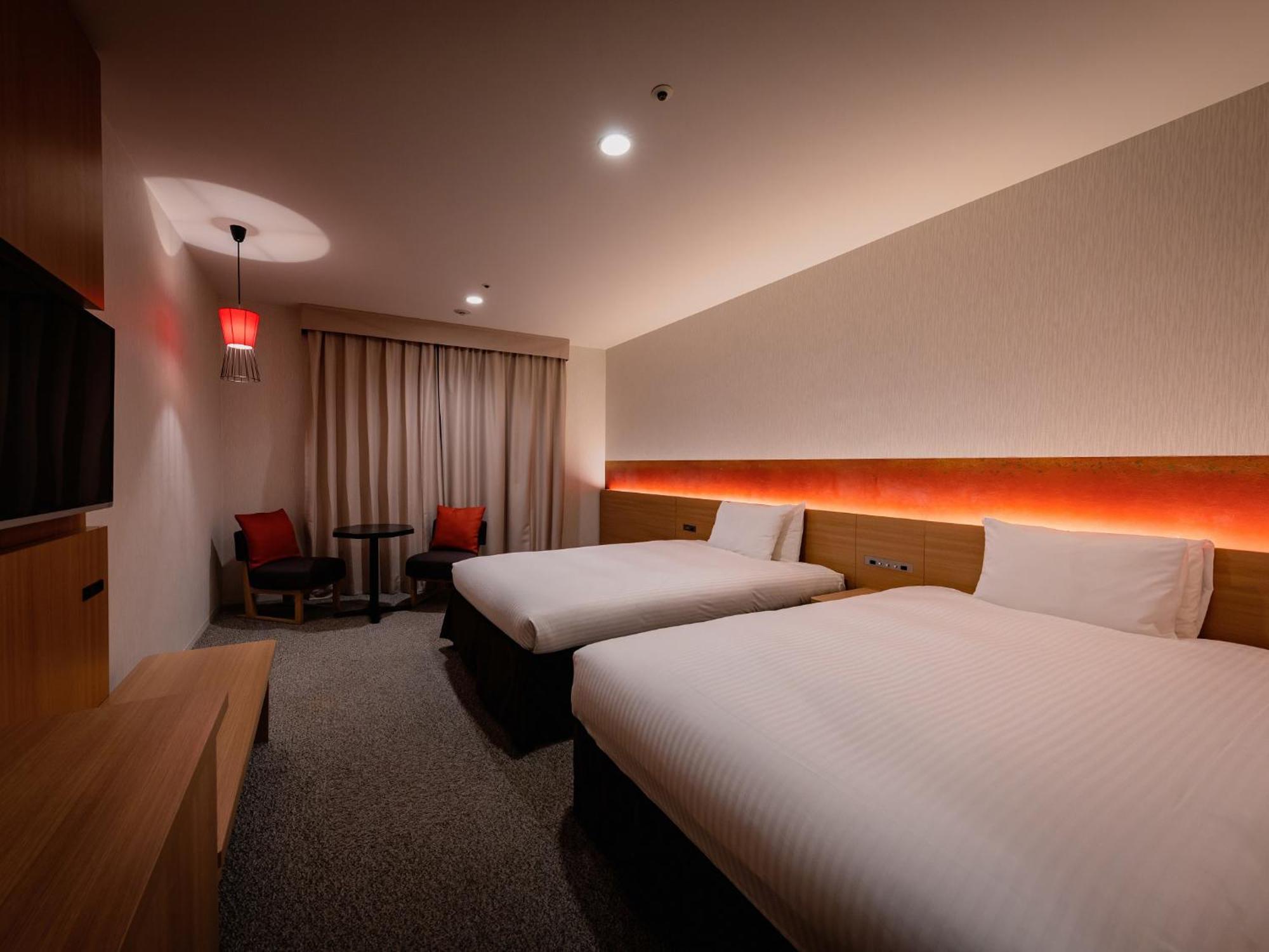 Hotel Loisir Classic Garden Sanjo 3*