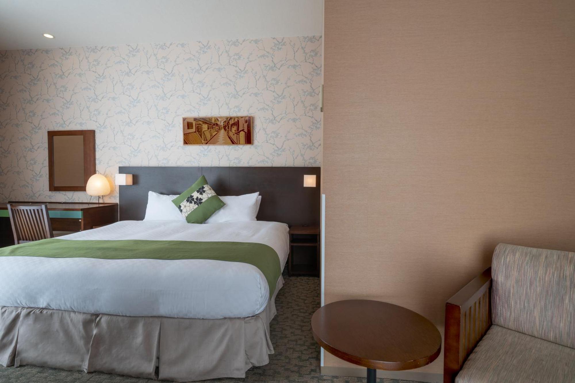 Hotel Vista Premio Kawaramachi St 4*