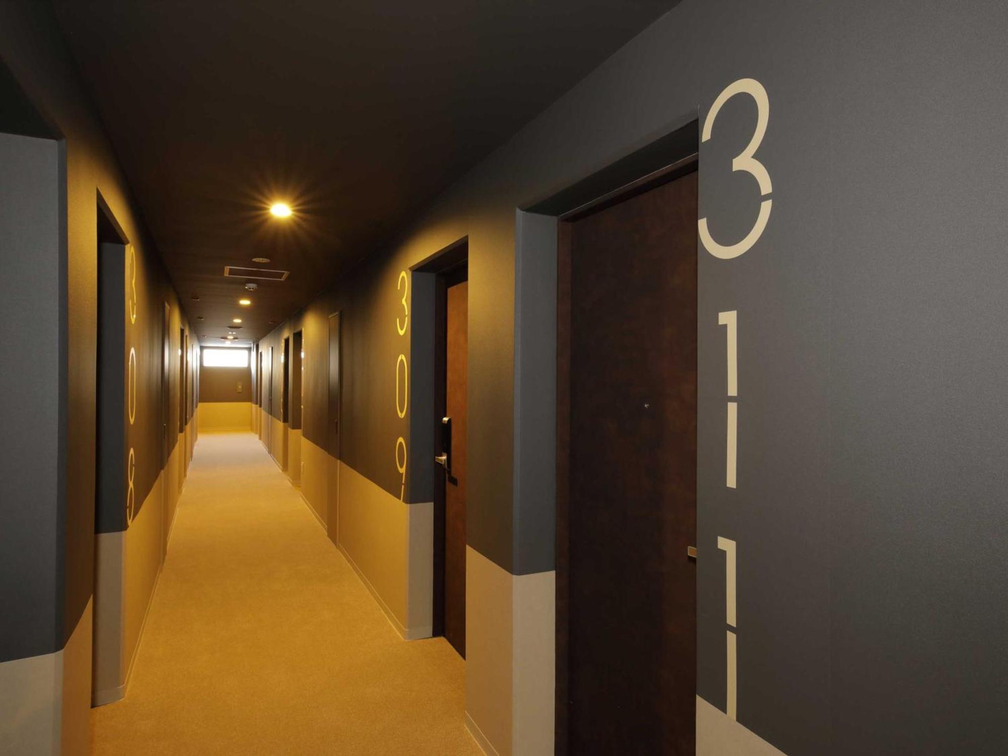 Smart Place Shijo Omiya Station Hotel 3*