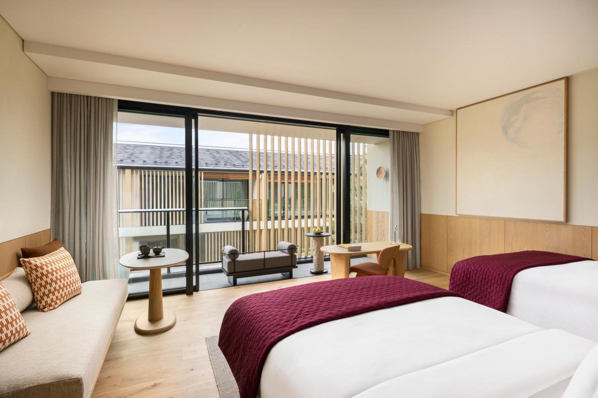 Six Senses 5*